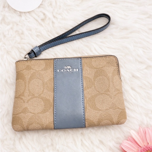 Corner Zip Wristlet
In Signature Canvas With Stripe - Picture 2 of 6